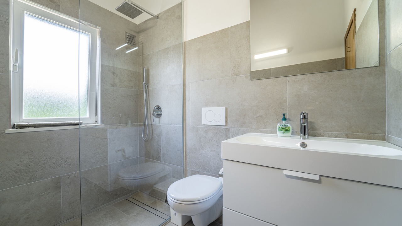 Photo of Bathroom in Aljezur