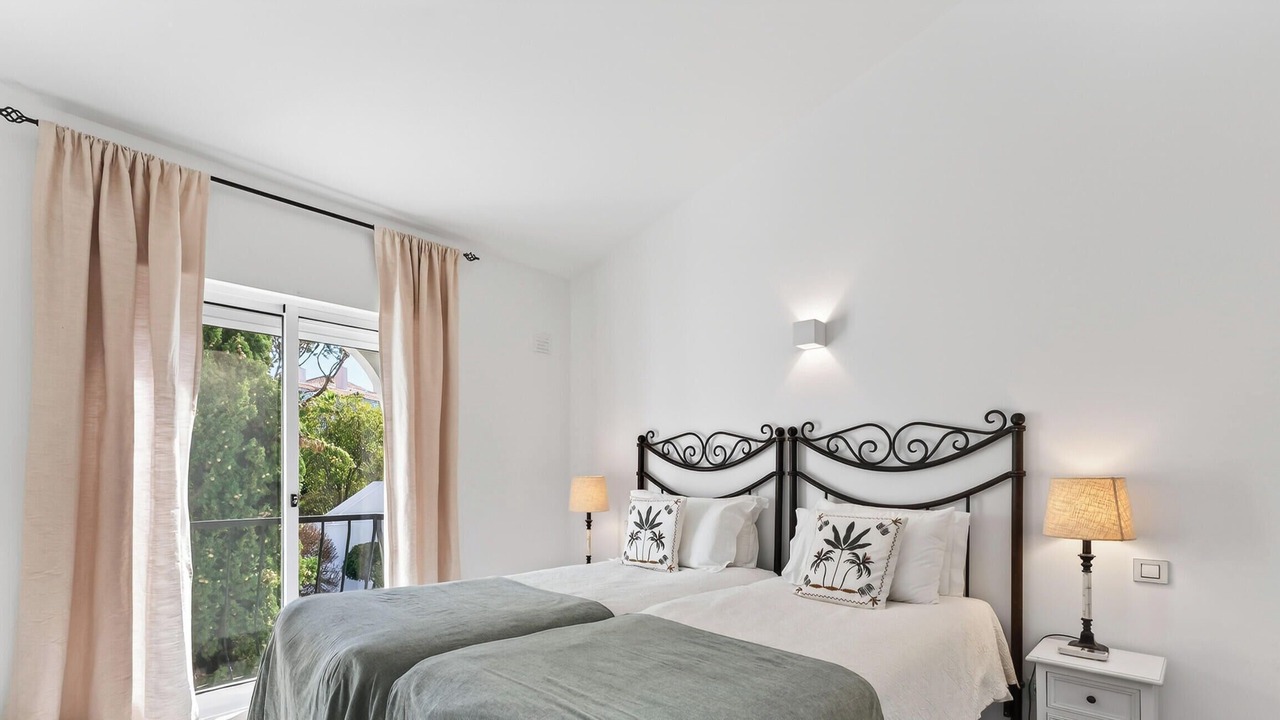 Photo of Bedroom in Vale do Garrao