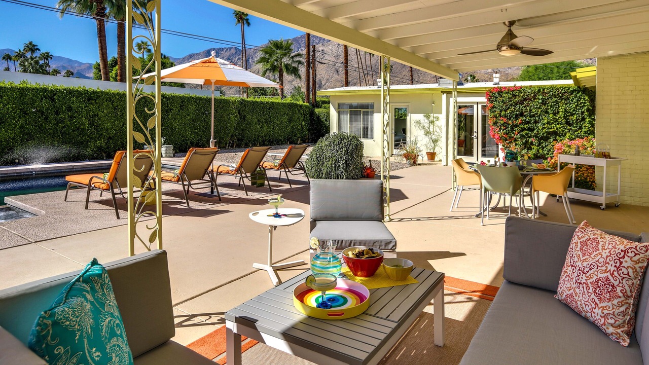 Photo of Outdoor in Tahquitz River Estates