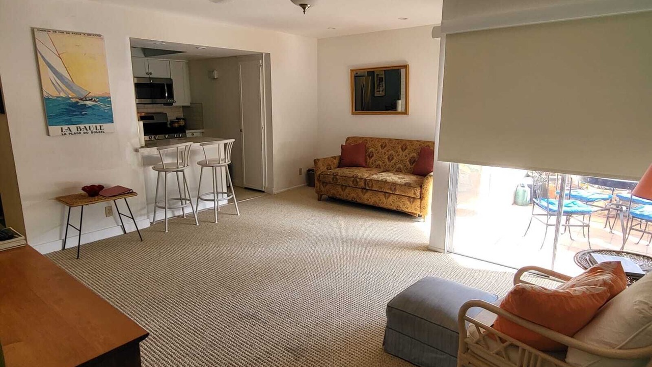 Photo of Livingroom in Tahquitz River Estates