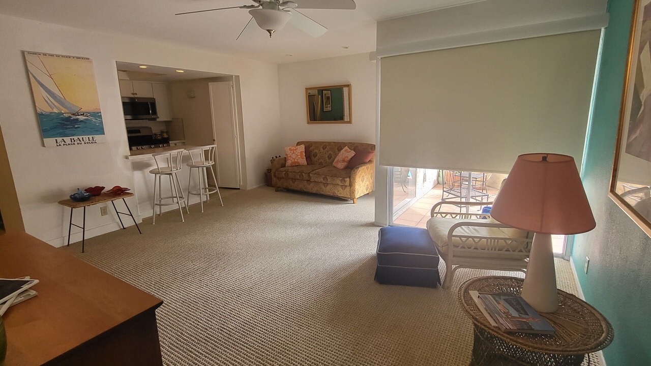 Photo of Livingroom in Tahquitz River Estates