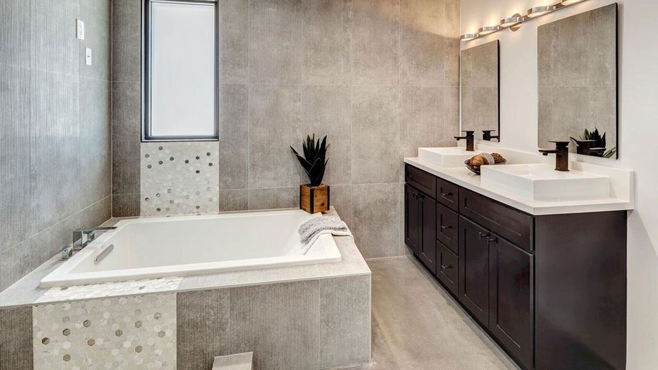 Photo of Bathroom in Deep Well Ranch