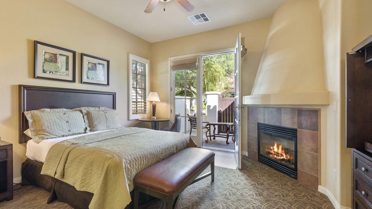 Photo of Bedroom in La Quinta