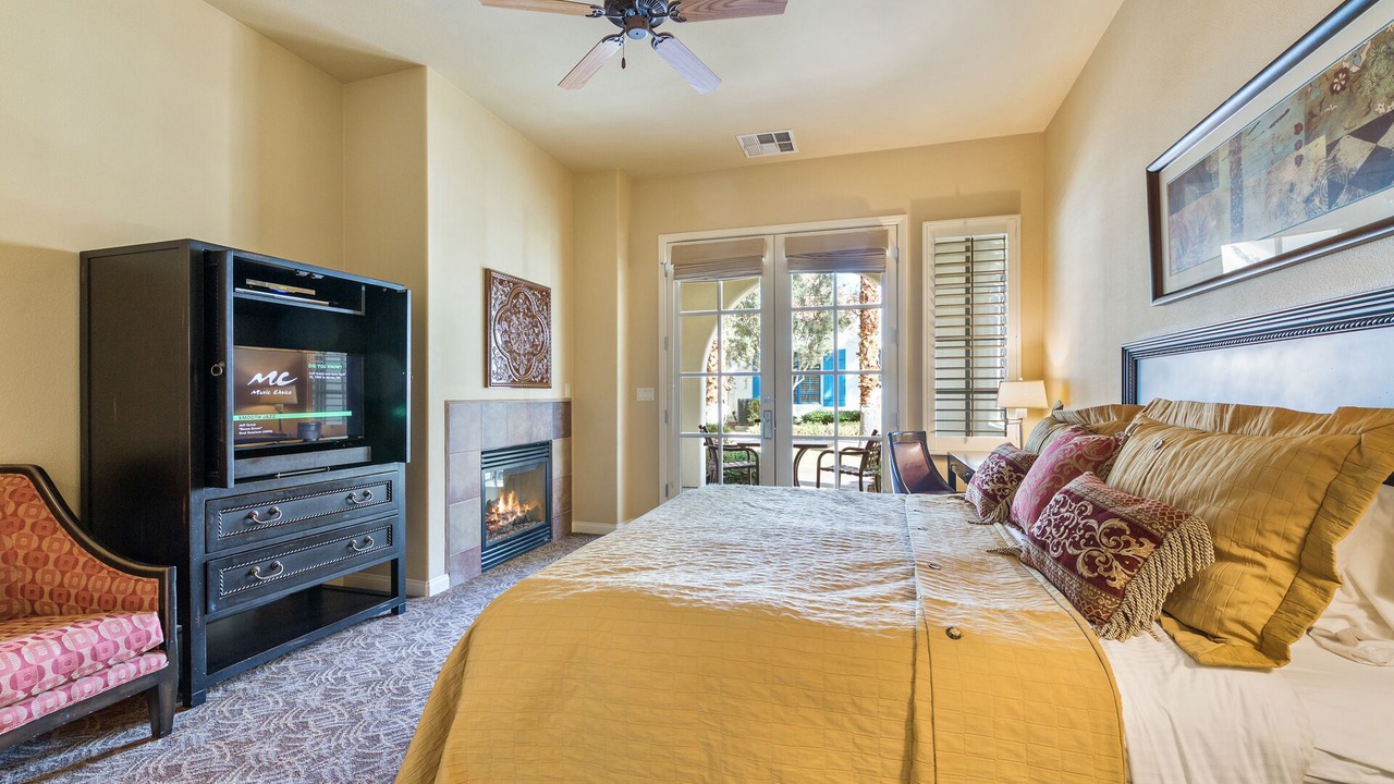 Photo of Bedroom in La Quinta
