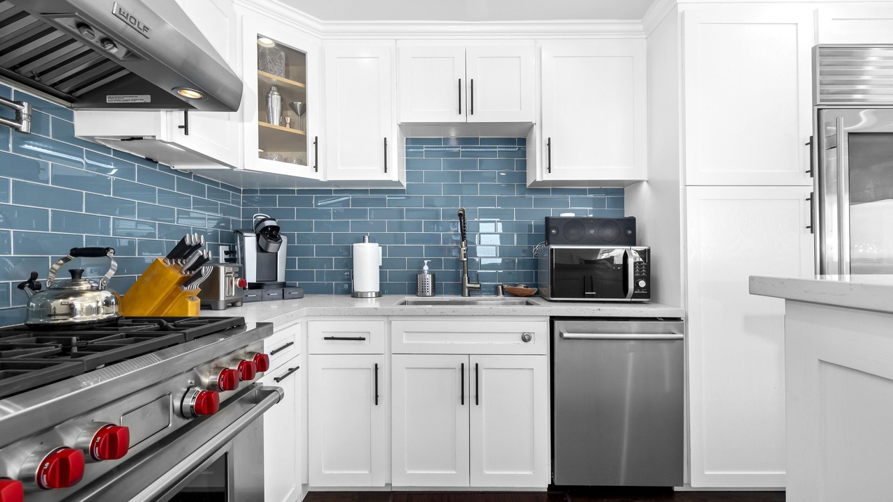 Photo of Kitchen in Central Malibu