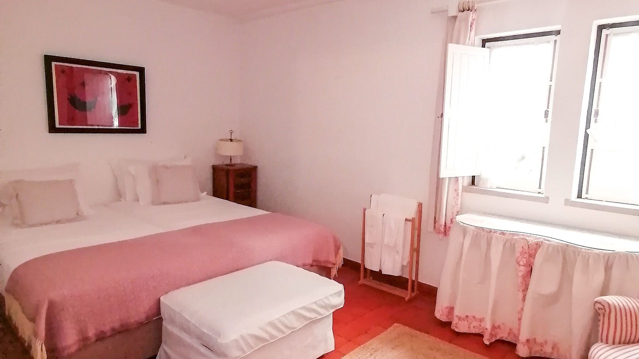 Photo of Bedroom in Vila Nogueira de Azeitao
