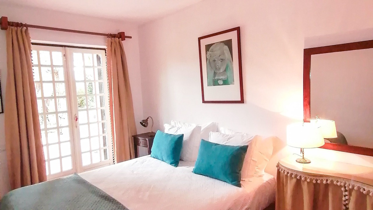 Photo of Bedroom in Vila Nogueira de Azeitao