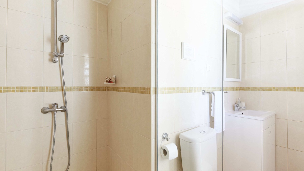 Photo of Bathroom in Aljezur