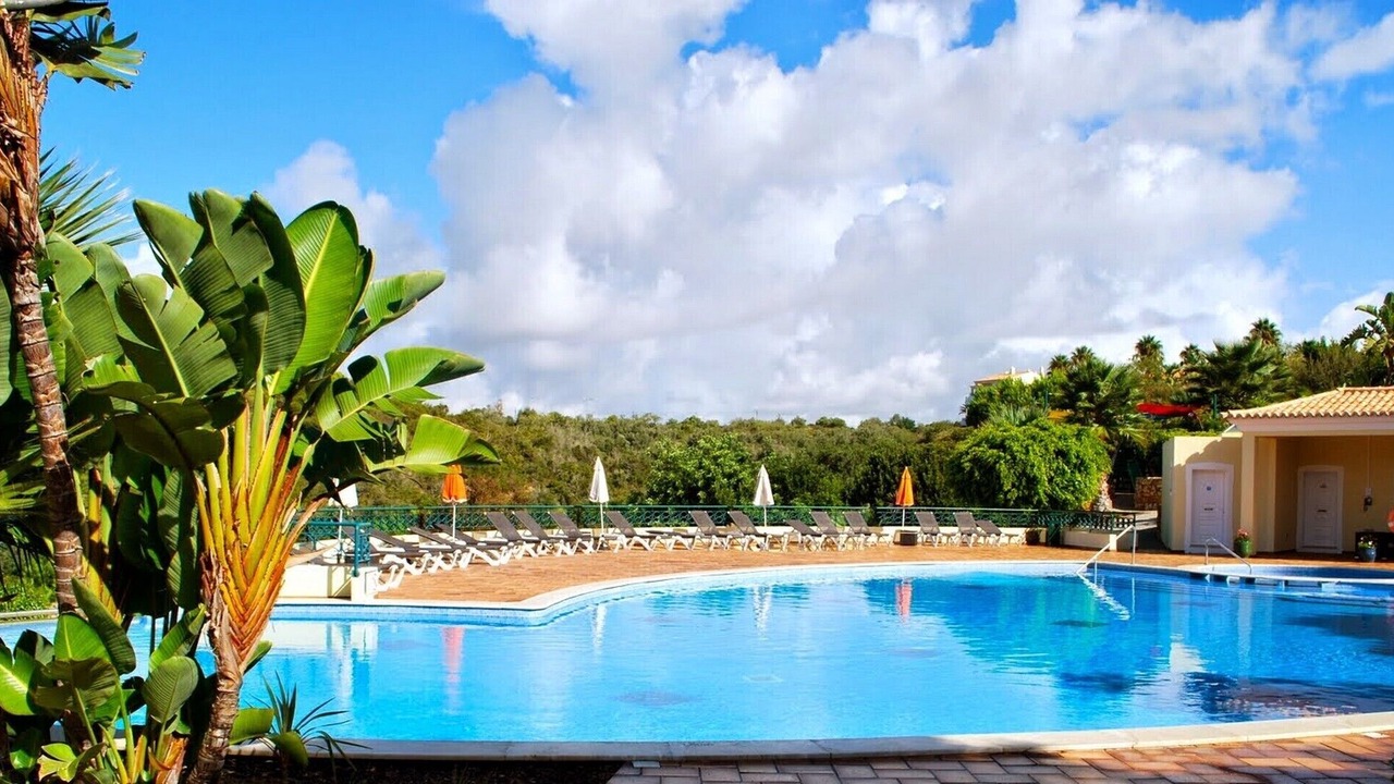 Photo of Outdoor in Estombar