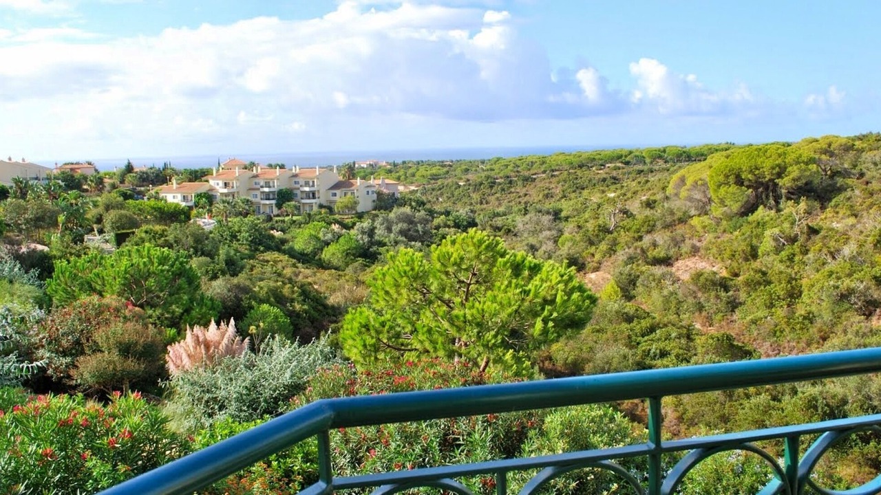 Photo of Outdoor in Estombar