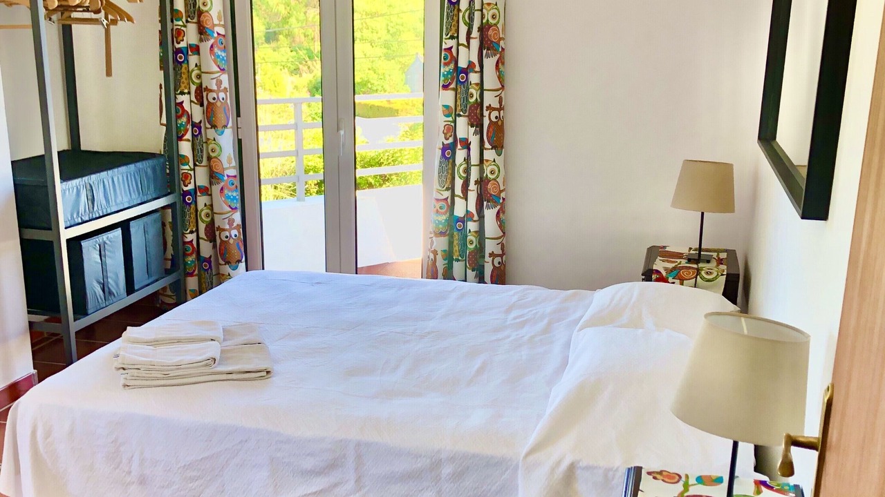 Photo of Bedroom in Costa de Caparica