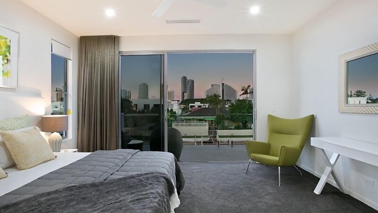 Photo of Bedroom in Broadbeach Waters