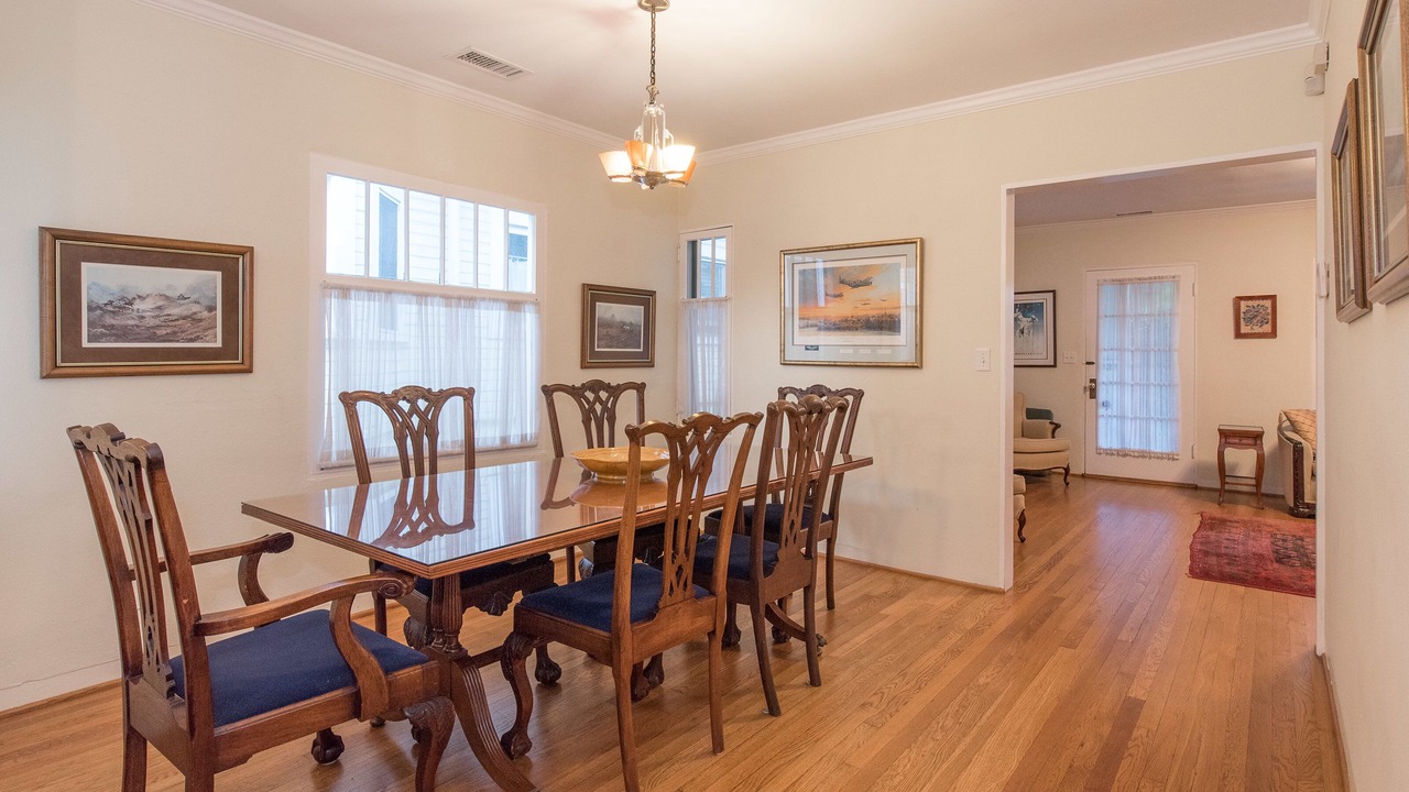 Photo of Livingroom in Santa Barbara