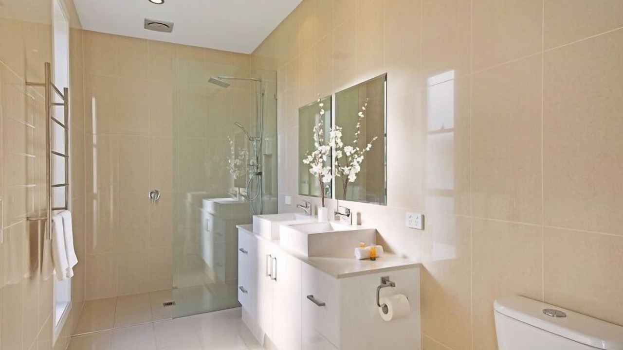 Photo of Bathroom in Broadbeach Waters