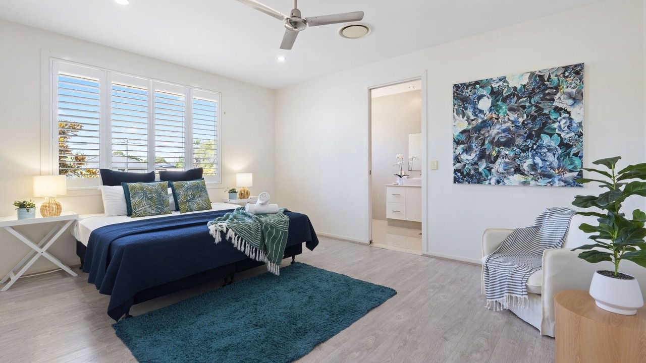 Photo of Bedroom in Broadbeach Waters