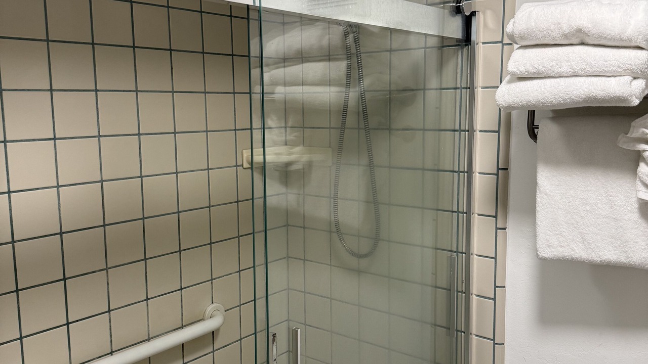 Photo of Bathroom in Honokowai
