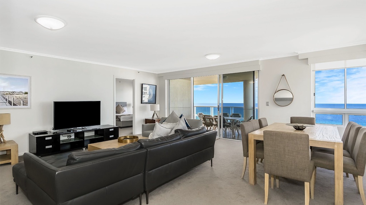 Photo of Livingroom in Main Beach