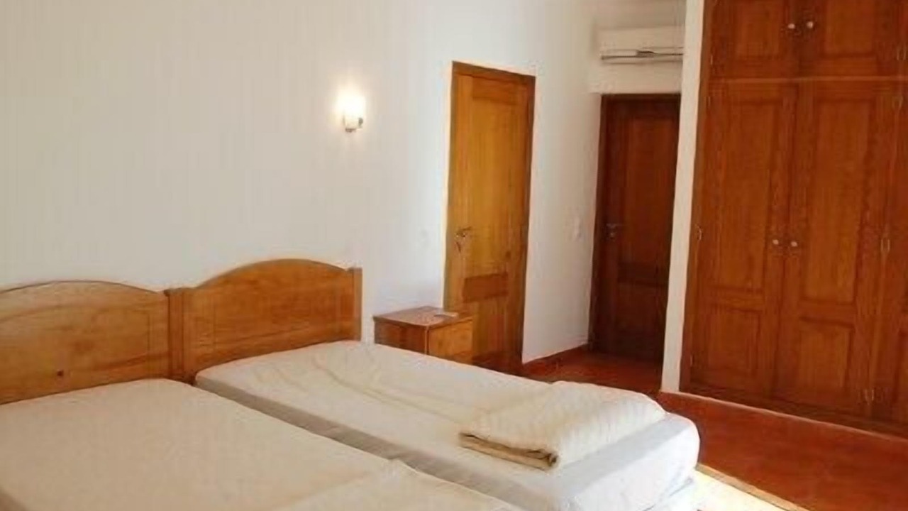 Photo of Bedroom in Porches