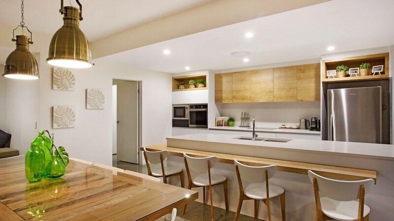 Photo of Kitchen in Broadbeach Waters