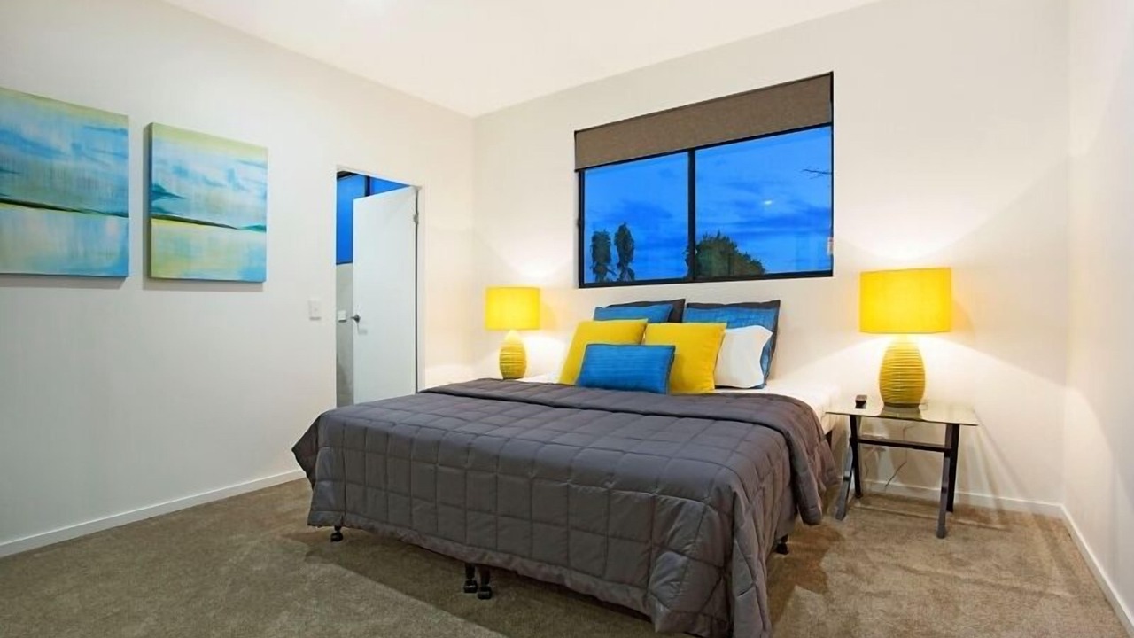 Photo of Bedroom in Broadbeach Waters