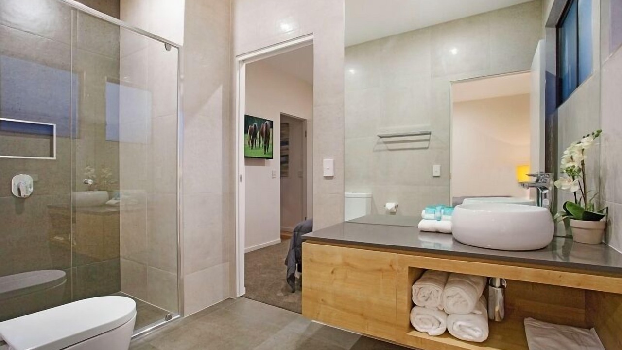 Photo of Bathroom in Broadbeach Waters