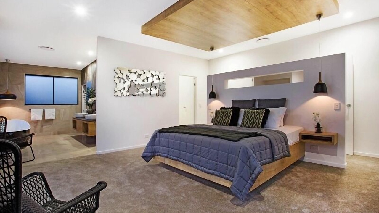 Photo of Bedroom in Broadbeach Waters