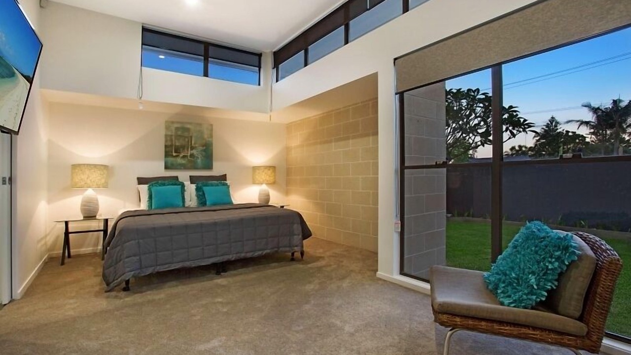 Photo of Bedroom in Broadbeach Waters