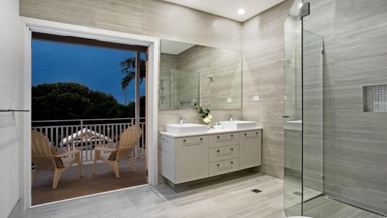 Photo of Bathroom in Broadbeach Waters