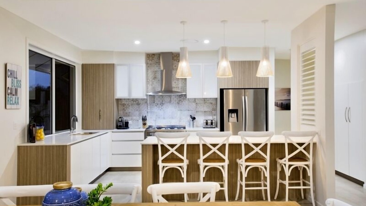 Photo of Kitchen in Broadbeach Waters