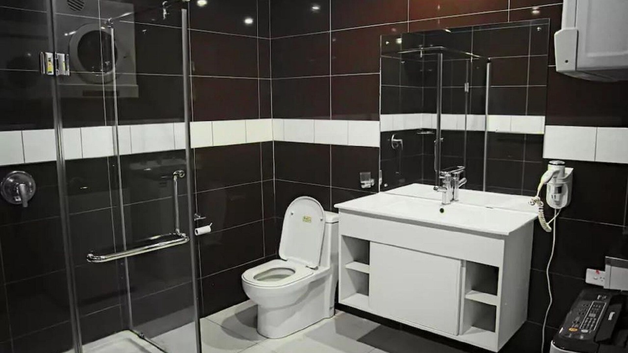 Photo of Bathroom in Wailoloa