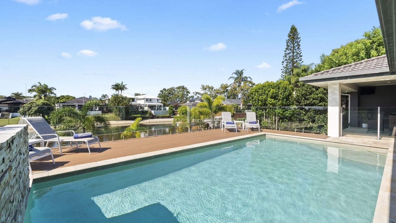 Photo of Outdoor in Mermaid Waters
