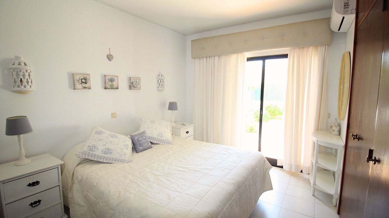 Photo of Bedroom in Mato Serrao