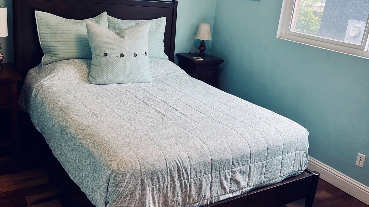 Photo of Bedroom in Shell Beach