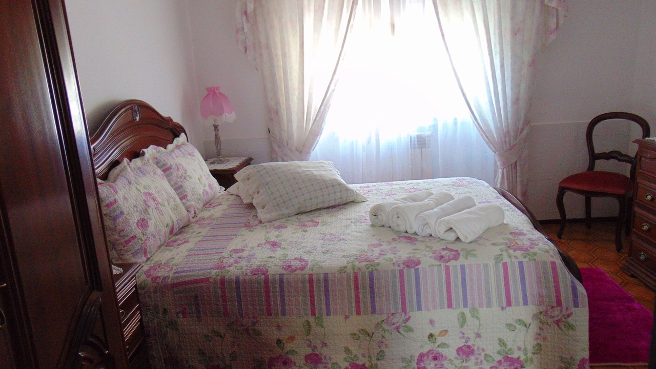 Photo of Bedroom in Nazare