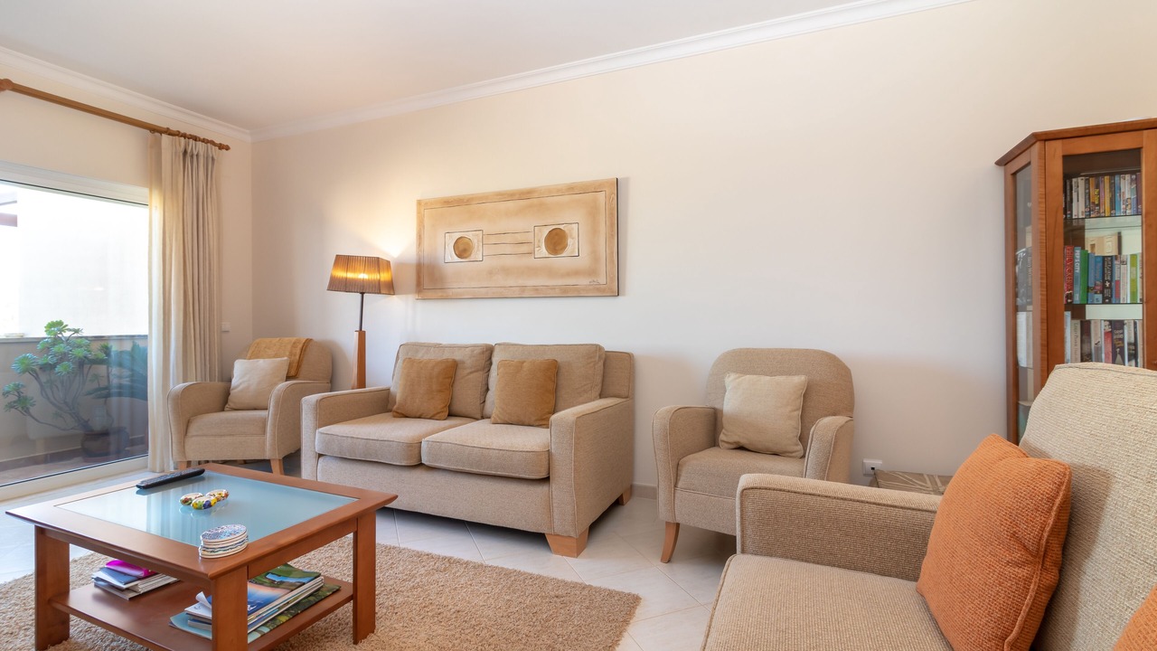 Photo of Livingroom in Estombar