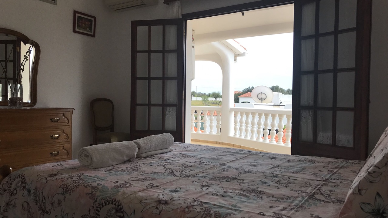 Photo of Bedroom in Vale de Parra