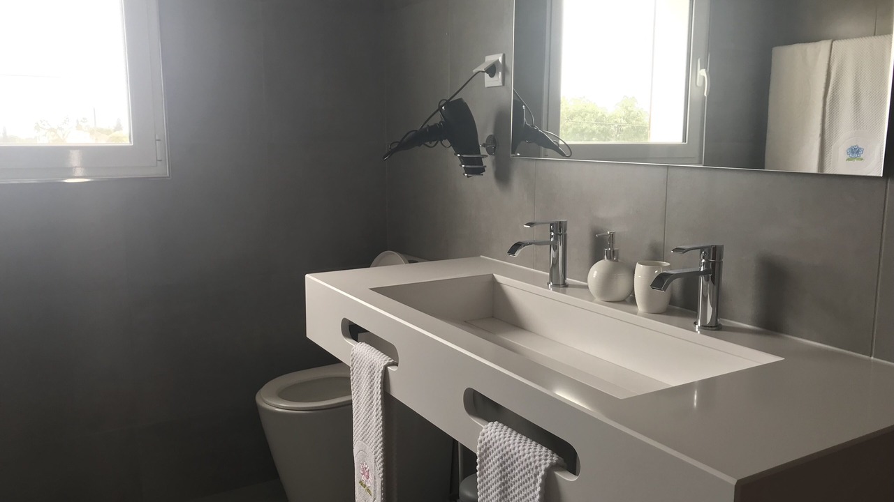 Photo of Bathroom in Vale de Parra