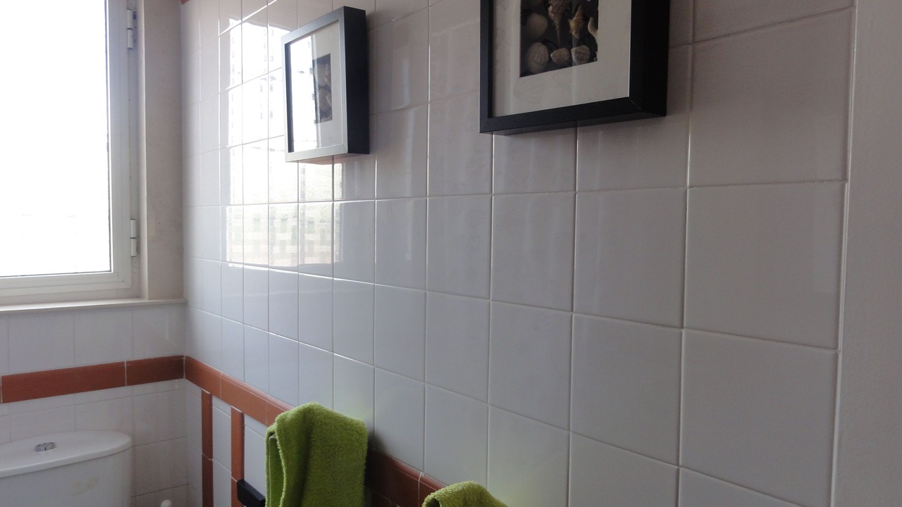 Photo of Bathroom in Costa de Caparica