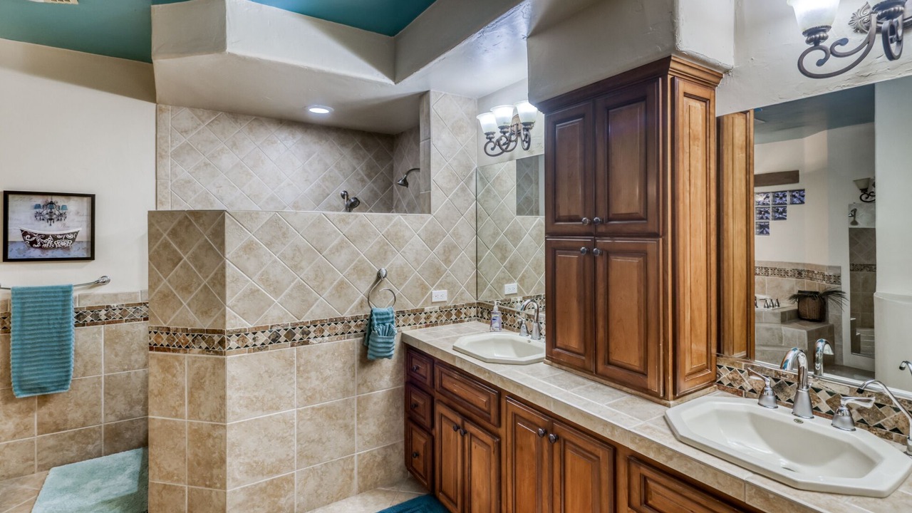 Photo of Bathroom in Lake Havasu City