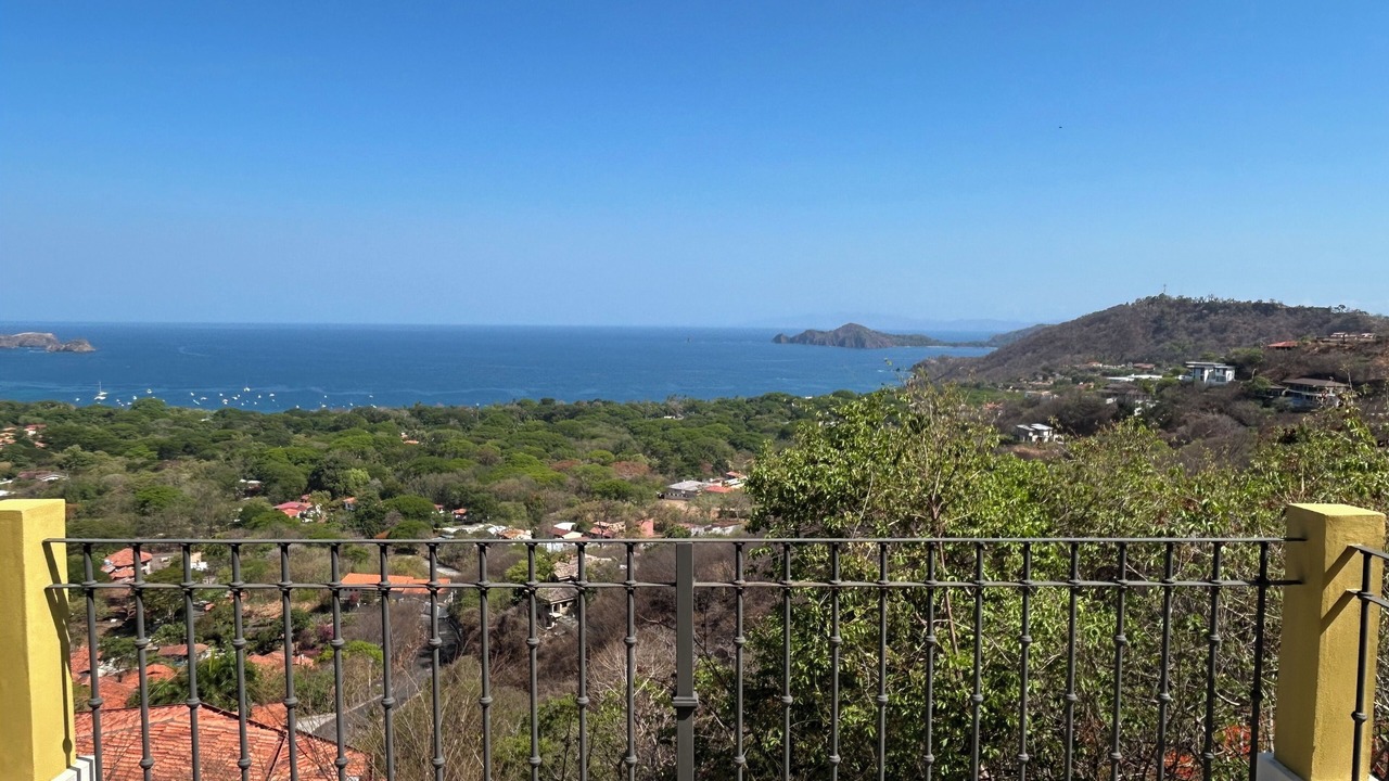 Photo of Patio Balcony in Playa Hermosa