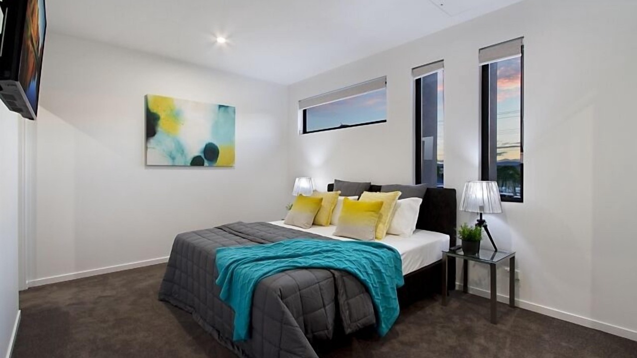 Photo of Bedroom in Broadbeach Waters