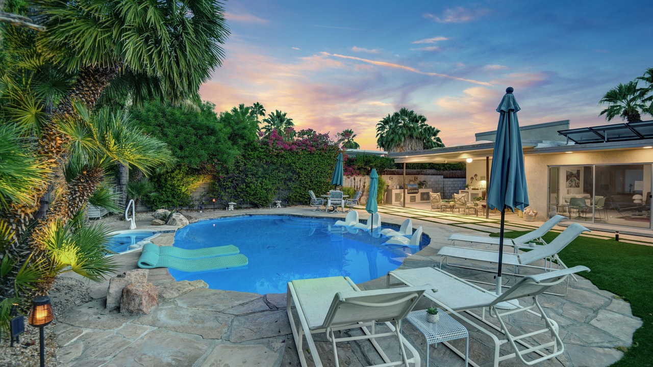 Photo of Outdoor in Tahquitz River Estates