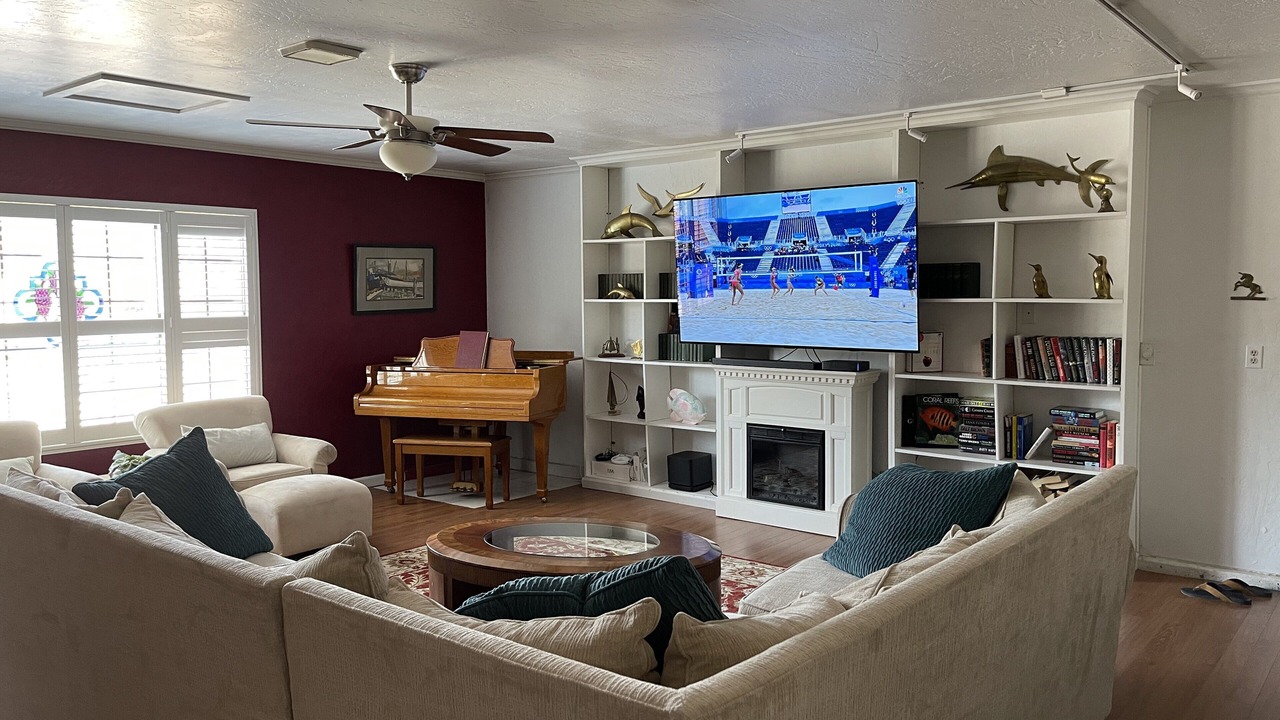 Photo of Bedroom in Los Olivos