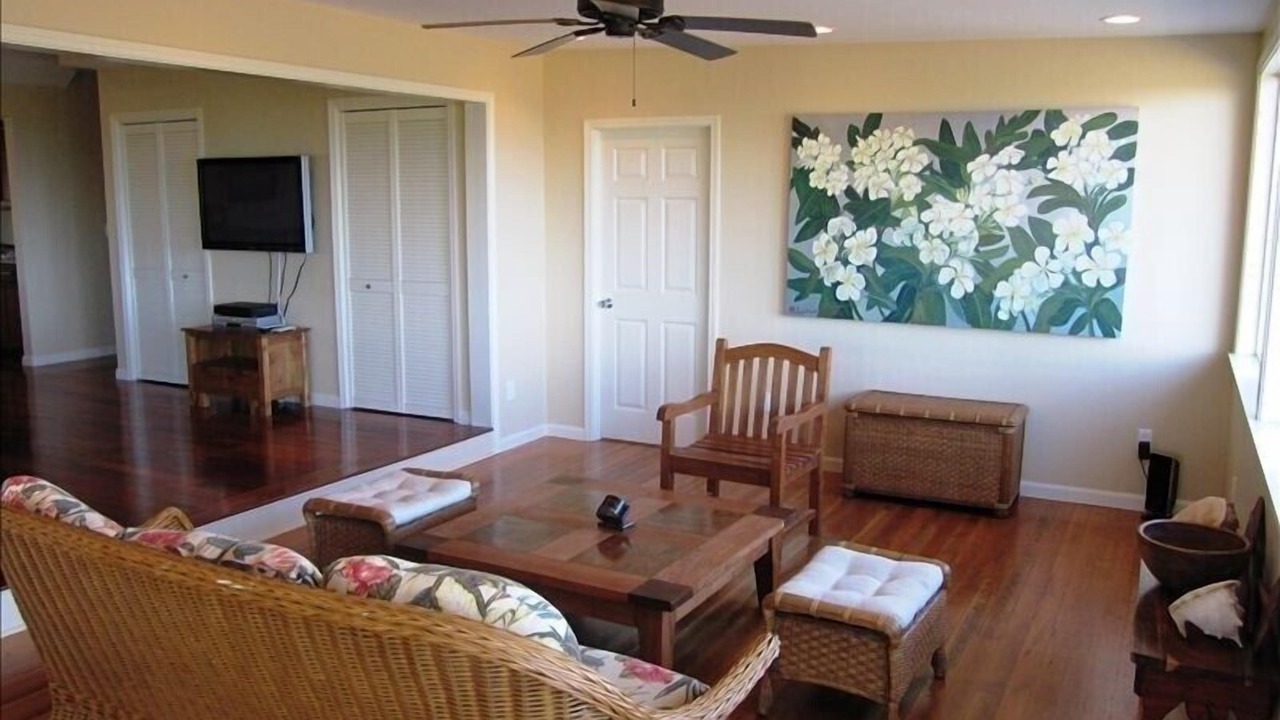 Photo of Bedroom in Waialua