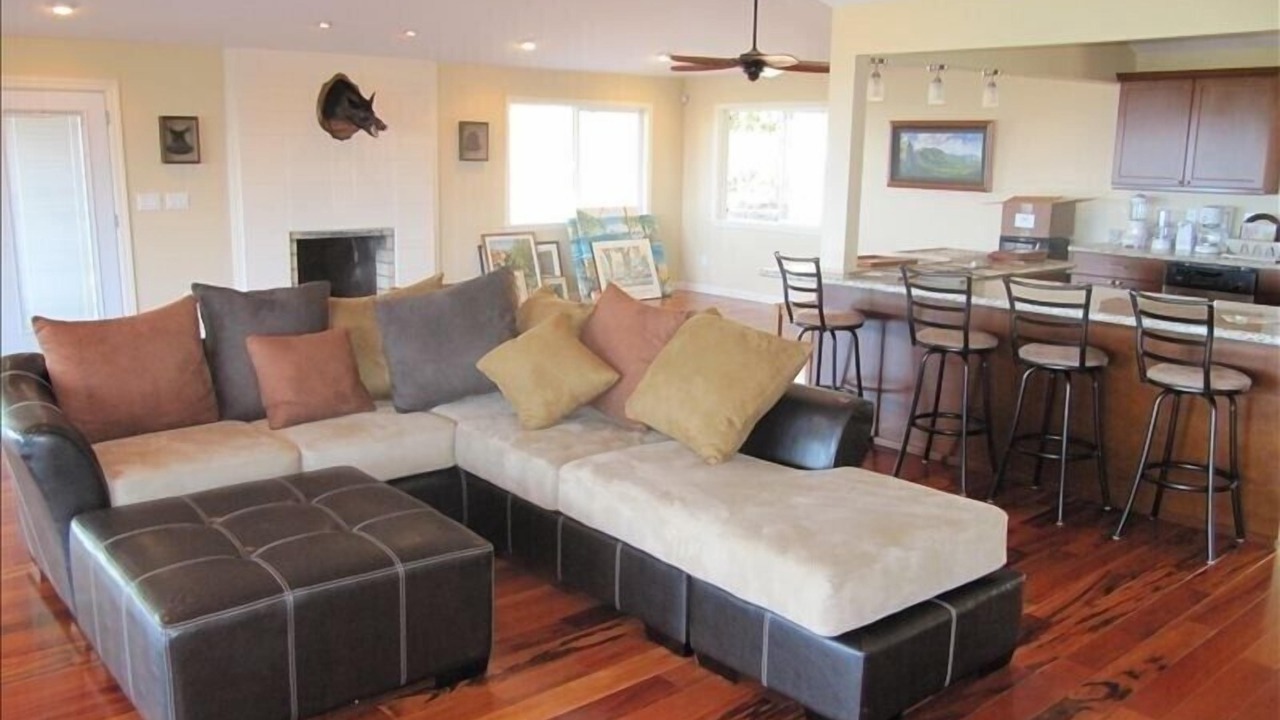 Photo of Bedroom in Waialua