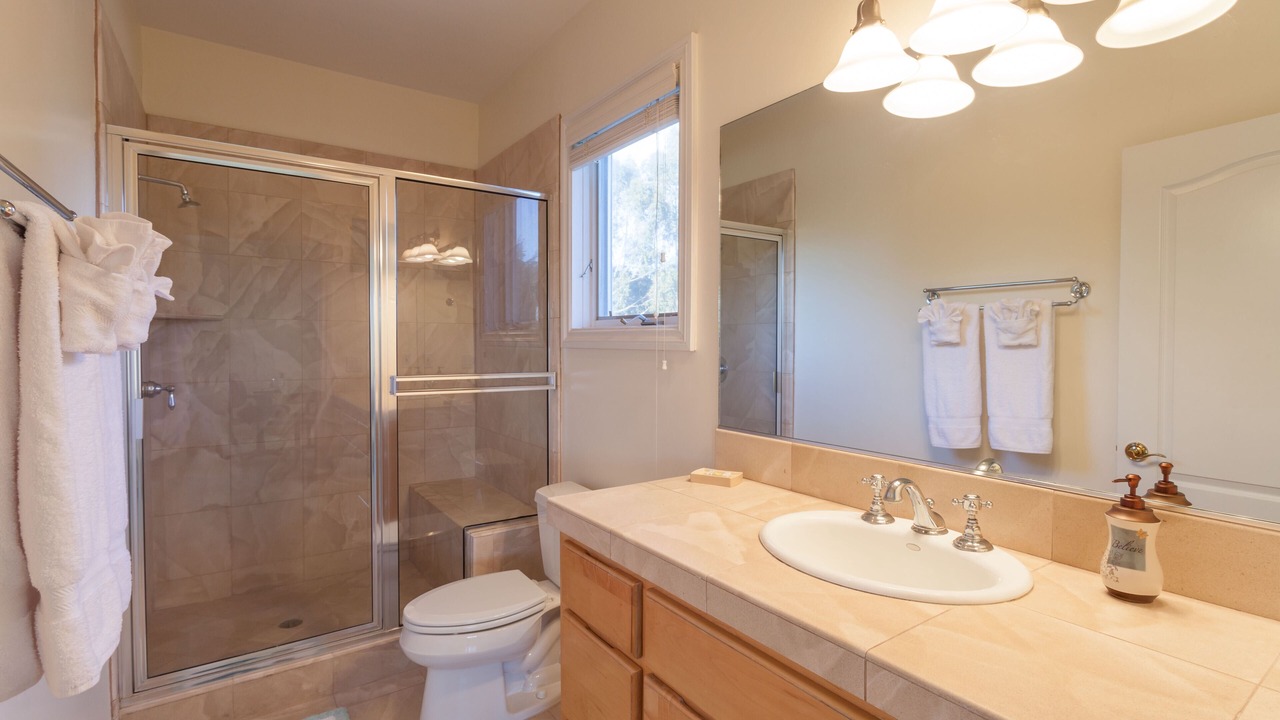 Photo of Bathroom in Callender
