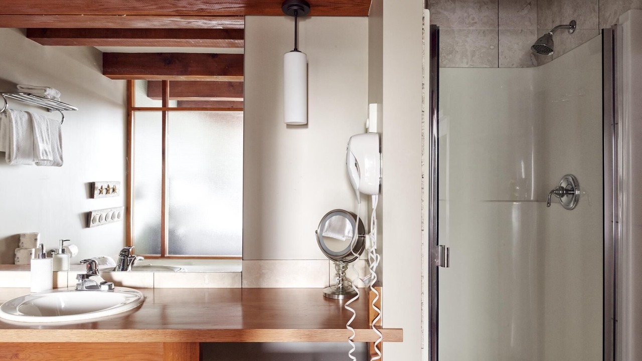 Photo of Bathroom in Ucluelet