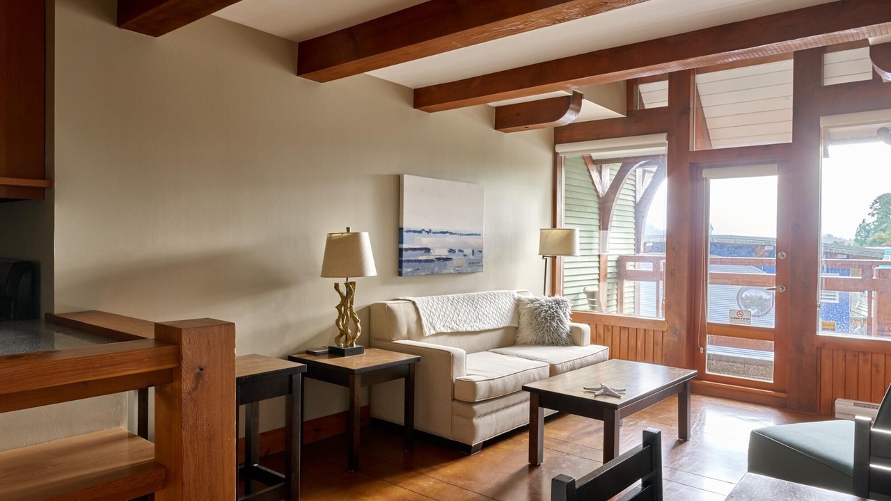 Photo of Livingroom in Ucluelet