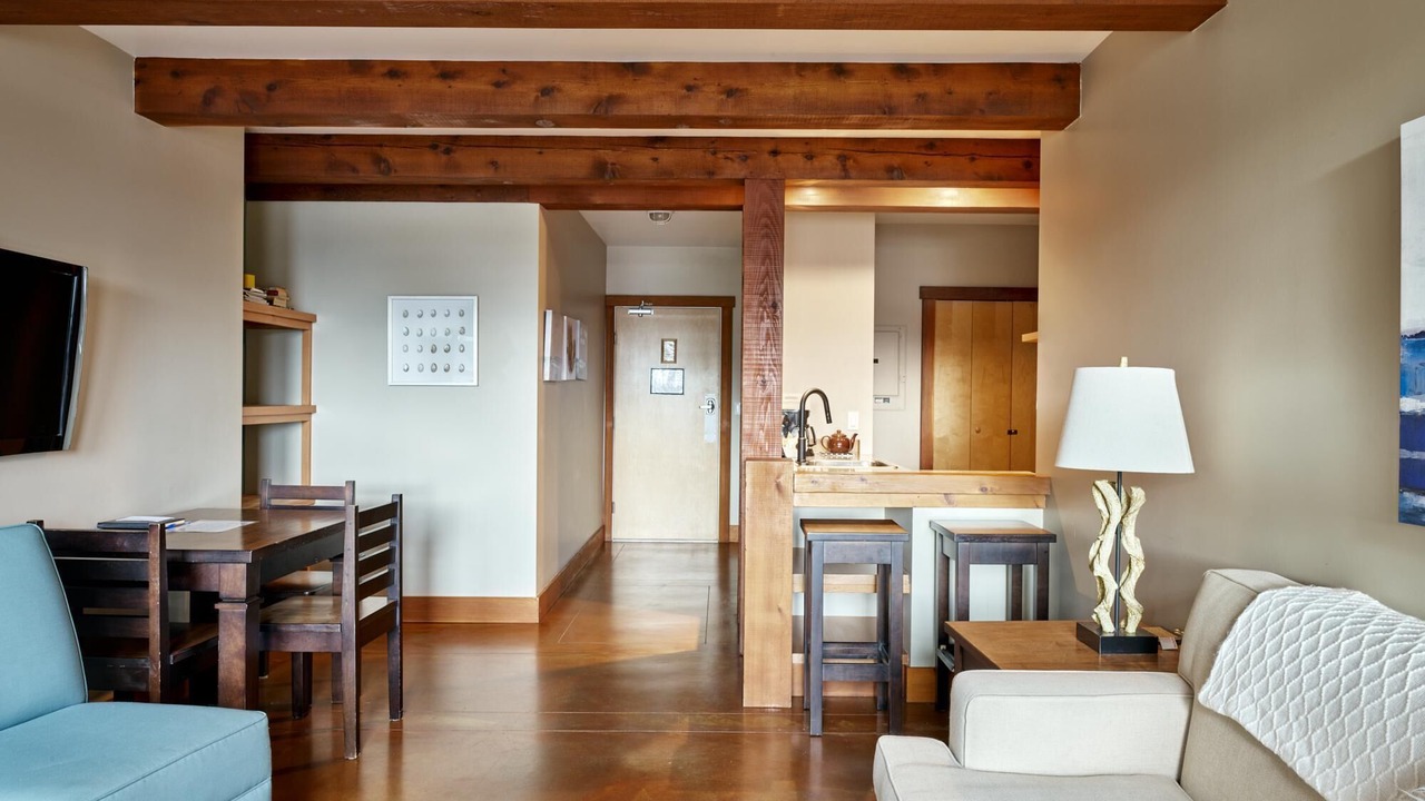 Photo of Livingroom in Ucluelet