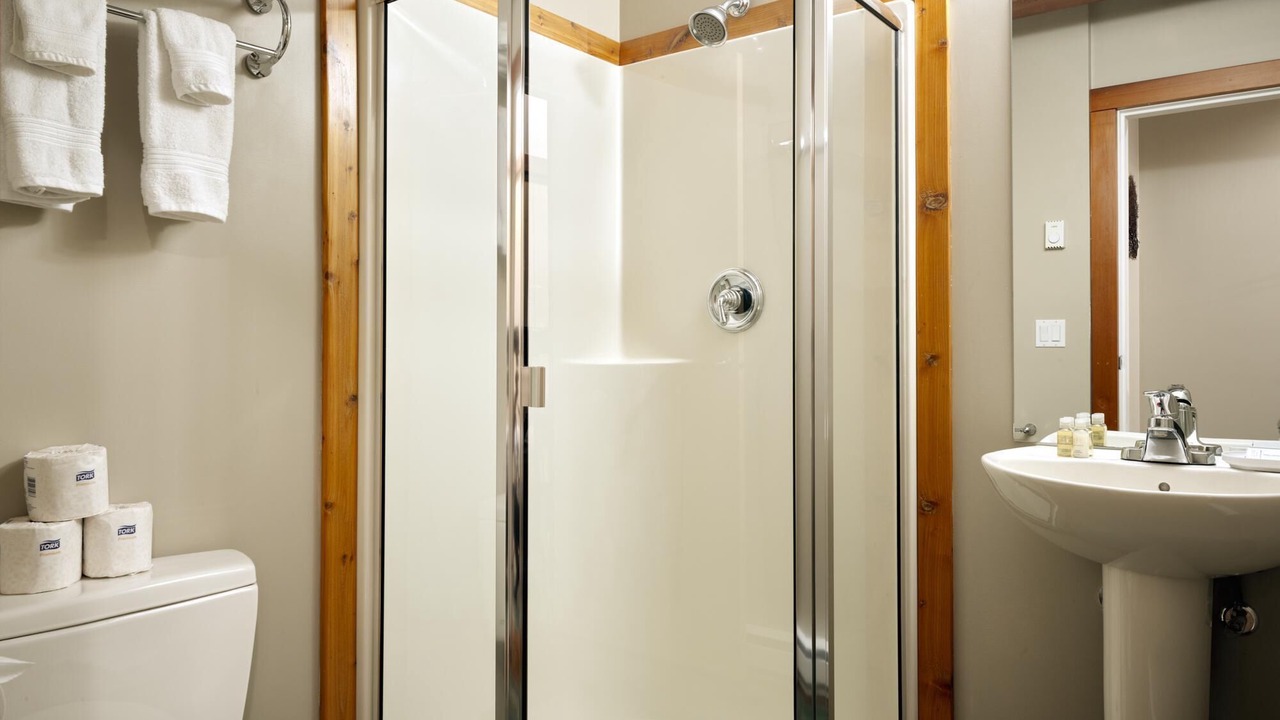 Photo of Bathroom in Ucluelet